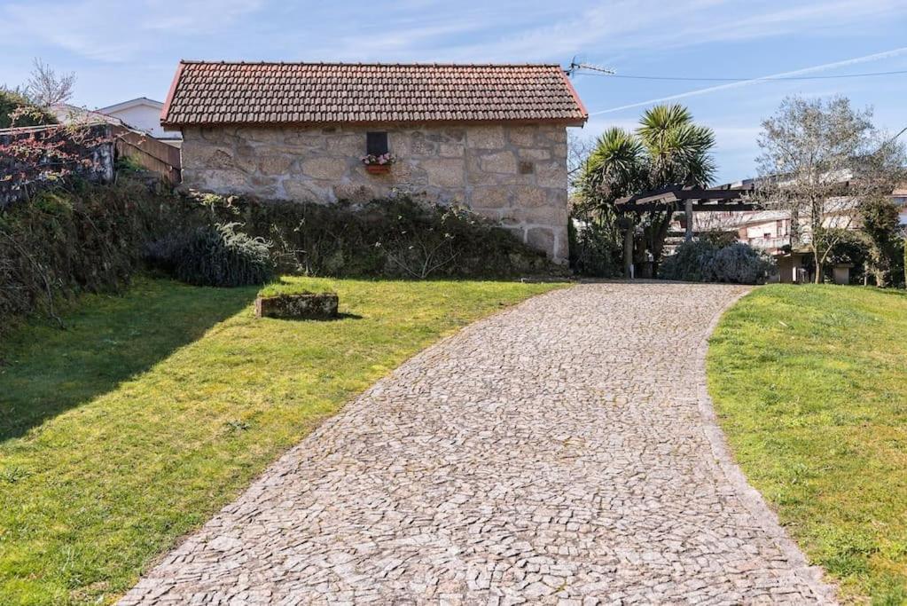 Pequena Casa Rustica Com Piscina Villa Penafiel Luaran gambar