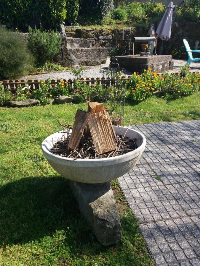 Pequena Casa Rustica Com Piscina Villa Penafiel Luaran gambar